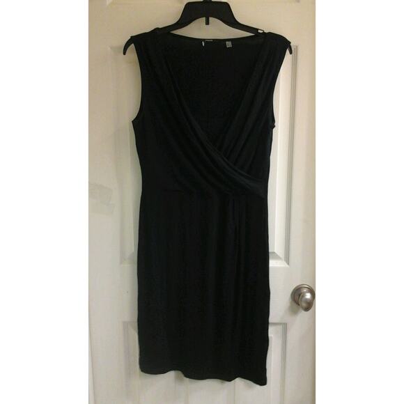Tahari Dress, women's size medium, Black Sleeveless wrap style rayon blend, EUC - Picture 1 of 5